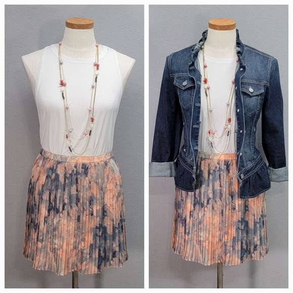 đť…şBCBGENERATION PLEATED MINI SKIRT, SIZE S, NWT - Picture 3 of 9